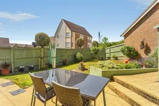 Hardham Close, HAYWARDS HEATH