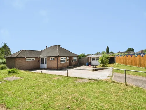 Uplands Road, Oadby, Leicesterphoto