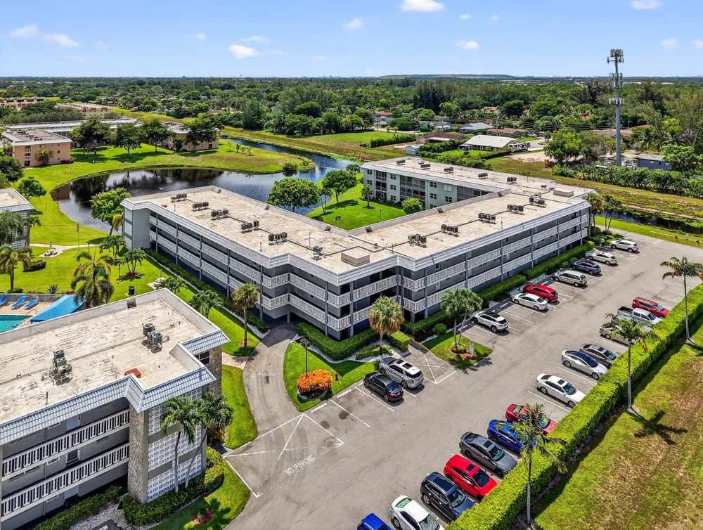 9880 Marina Blvd, Boca Raton, FL 33428