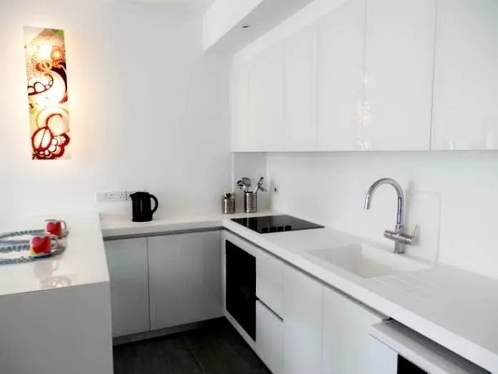 2 B/R Apartment : Limassol, Neapolis