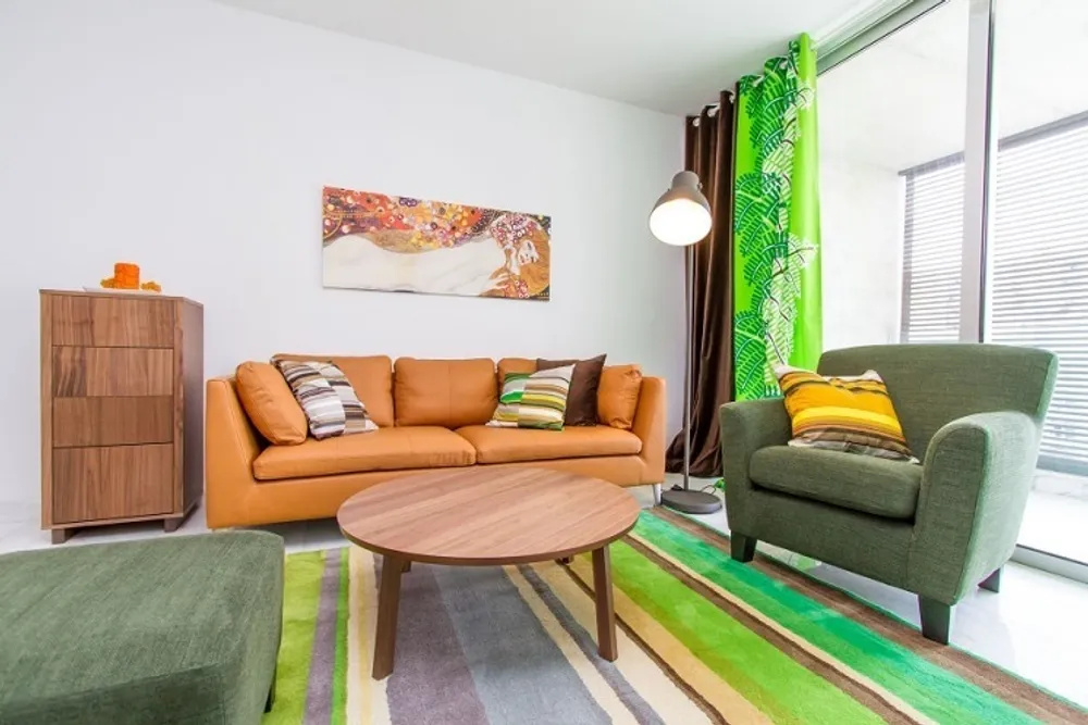 2 B/R Top Floor Apartment Apartment : Limassol, Neapolis