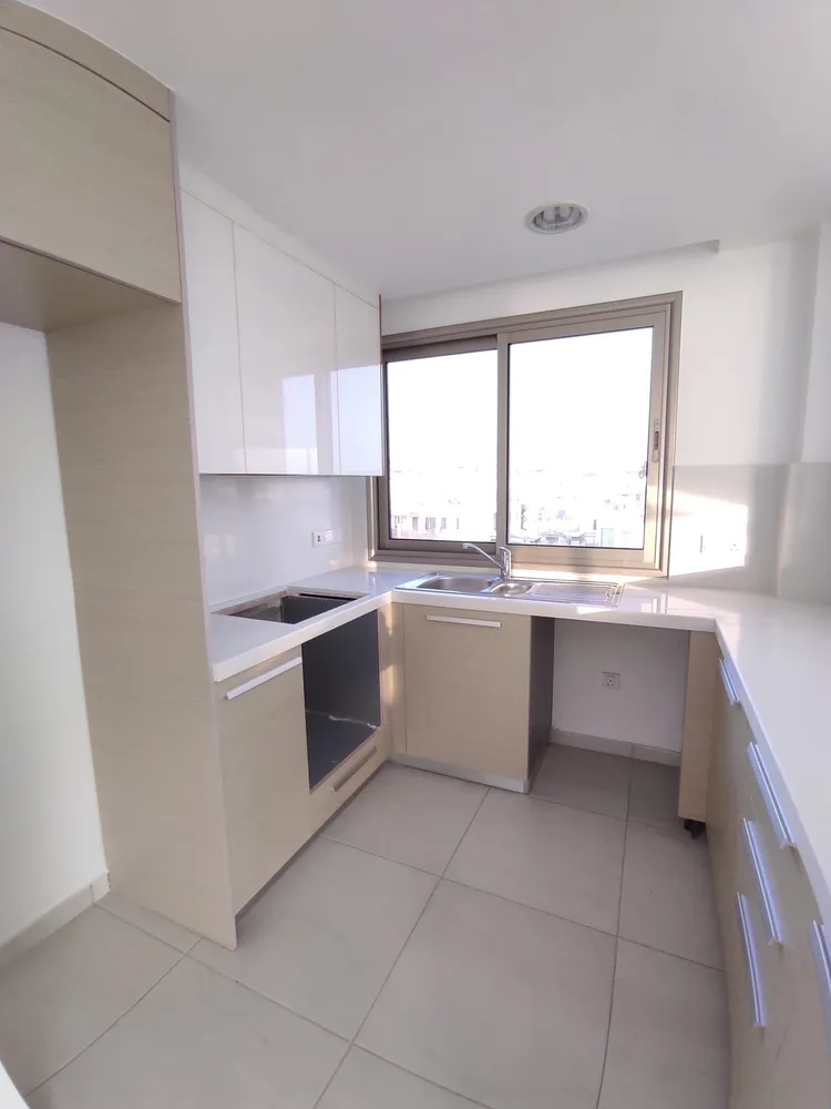 3 Bedroom Apartment with sea views : Kato Paphos, Kato Paphos