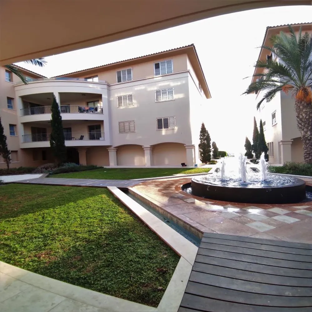 3 Bedroom Apartment with sea views : Kato Paphos, Kato Paphos