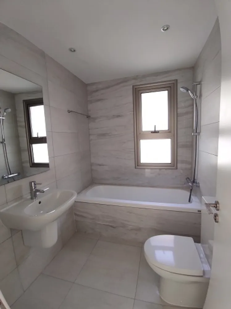 3 Bedroom Apartment with Sea Views : Kato Paphos, Kato Paphos