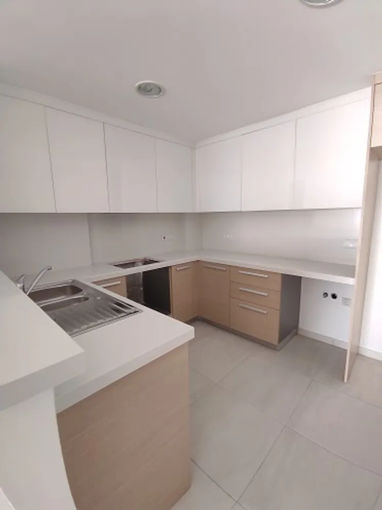 3 Bedroom Apartment with Sea Views : Kato Paphos, Kato Paphos