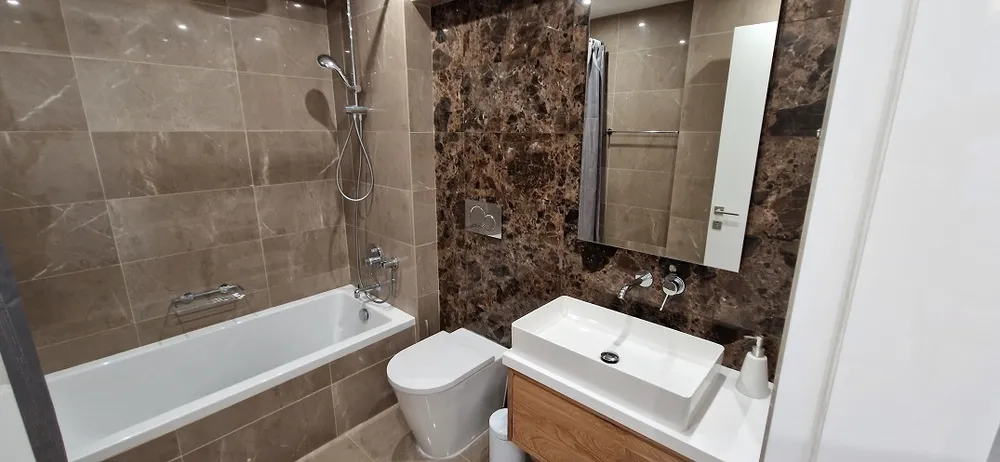 3 Bedroom Apartment with Sea Views : Kato Paphos, Kato Paphos