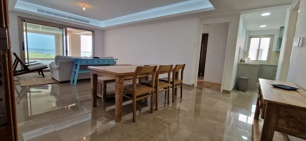 3 Bedroom Apartment with Sea Views : Kato Paphos, Kato Paphos