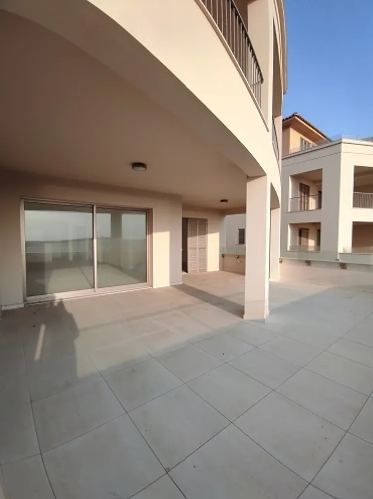 3 Bedroom Apartment with sea views : Kato Paphos, Kato Paphos