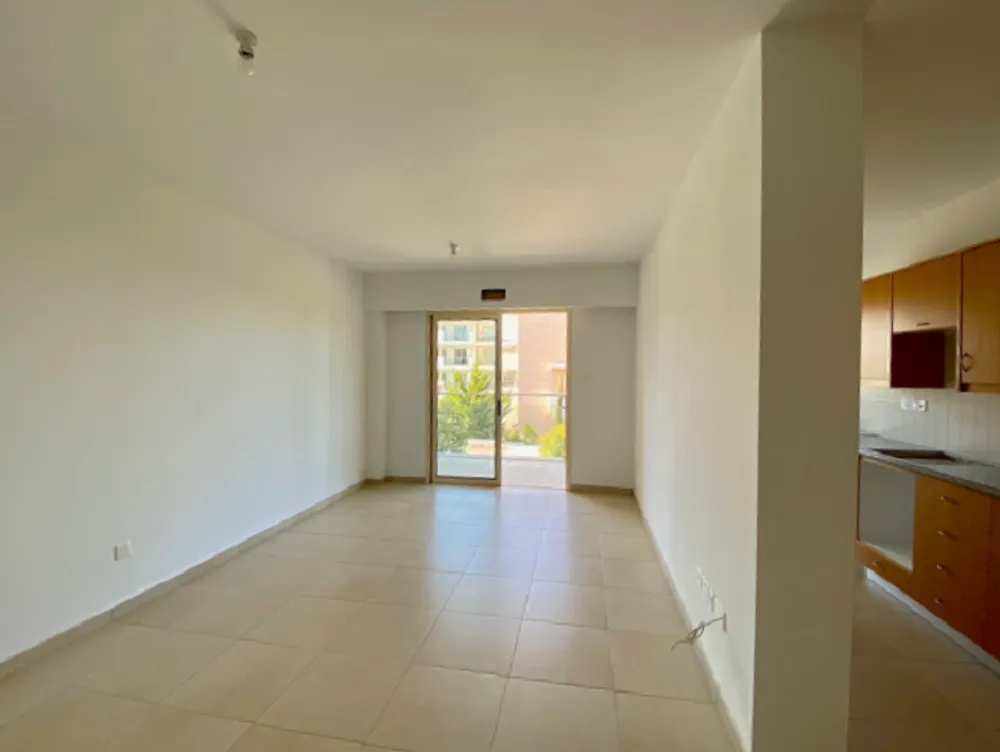 3 B/R Apartment : Elysia Park : Universal, Paphos, Kato Paphos