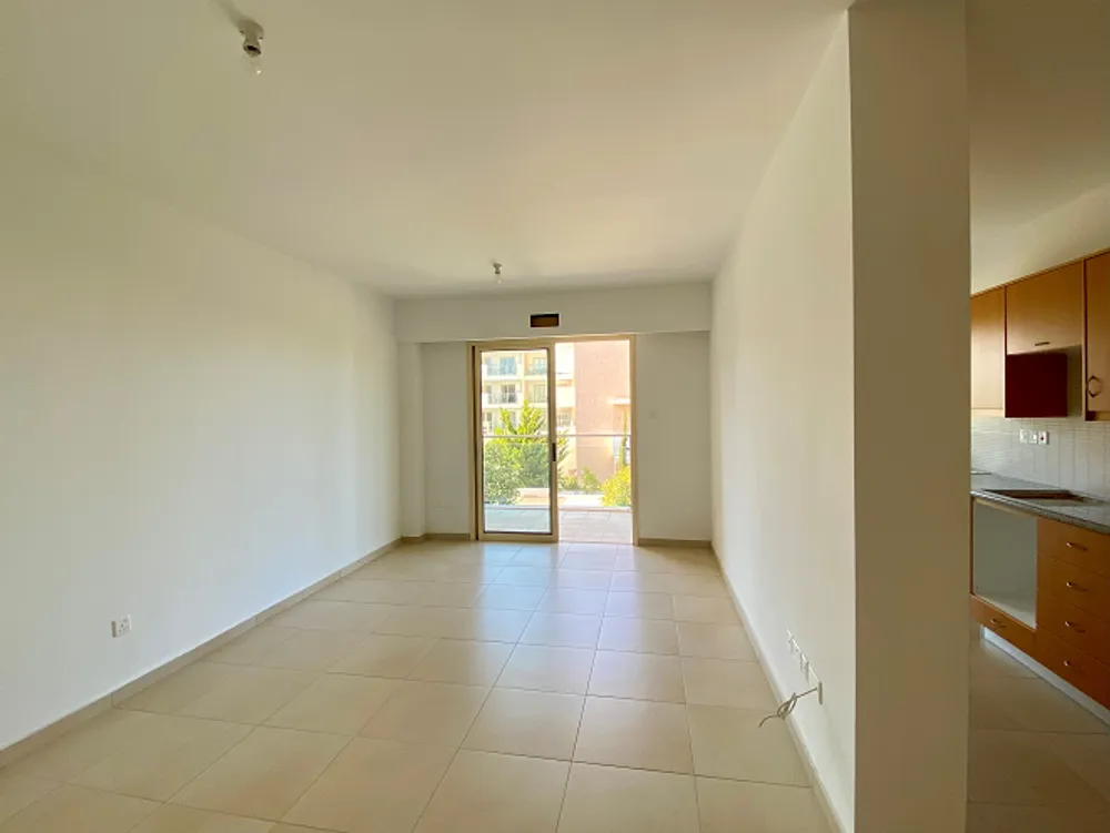 3 B/R Apartment : Elysia Park : Universal, Paphos, Kato Paphos