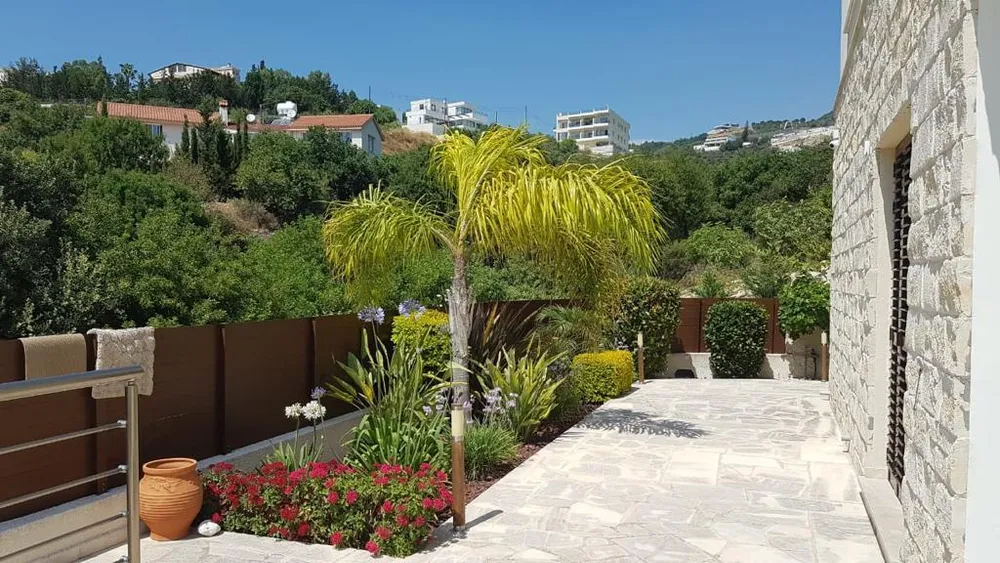 3 Bedroom Villa with mountain and sea views : Tala, Paphos, Tala