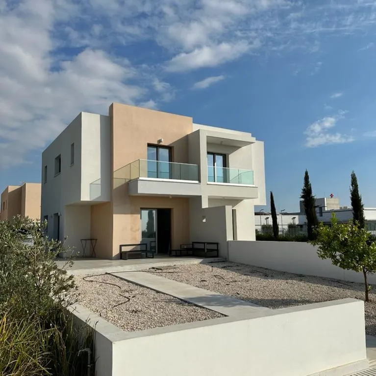3 Bedroom Semi-detached Villa : Paphos, Koloni, Geroskipou