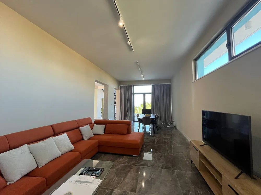 4 Bedroom Villa with panoramic sea and town views : Peyia, Peyia