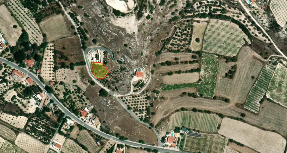 Plot : Letymbou, Pafos area, Letymbou