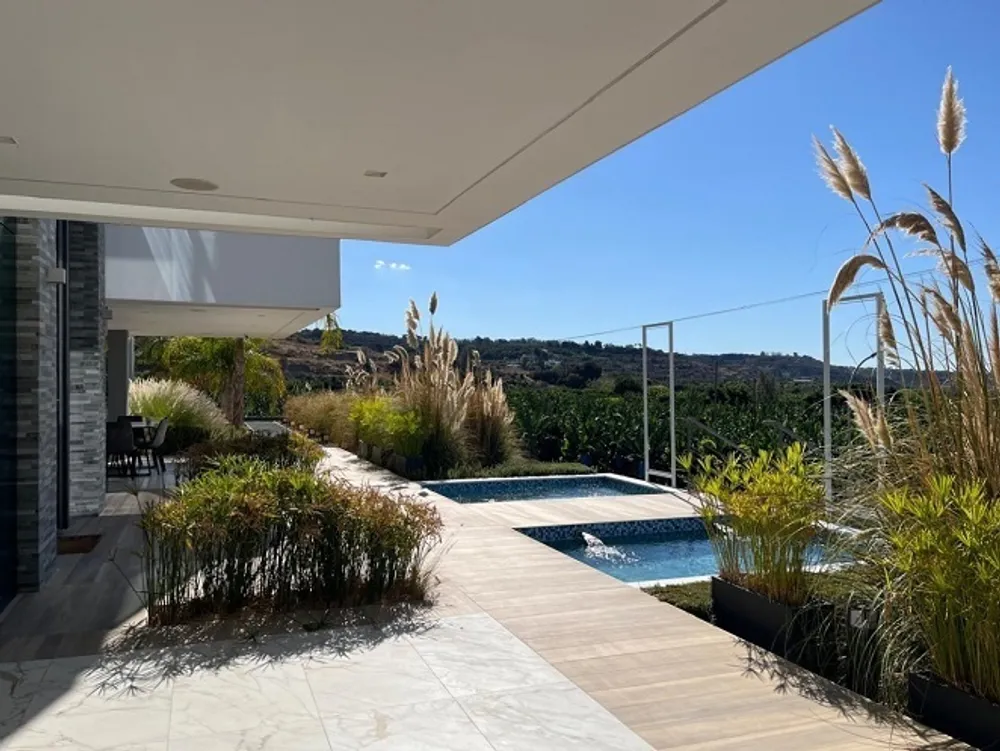 7 Bedrooms, 9 bathrooms Luxury Villa : Peyia, Paphos area, Peyia