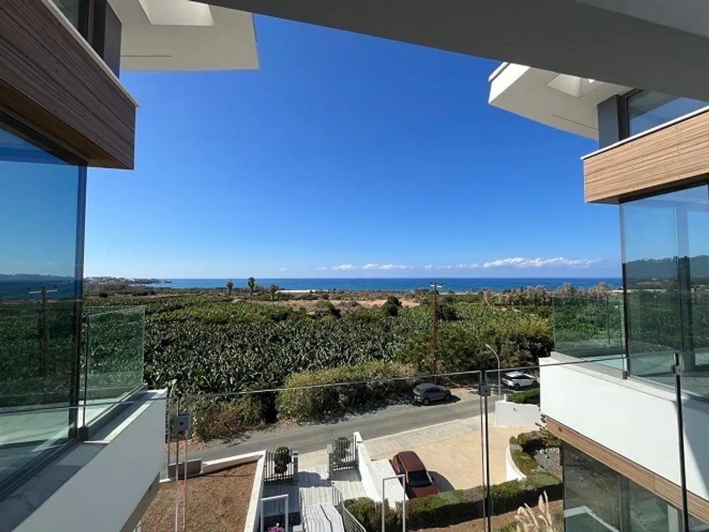 7 Bedrooms, 9 bathrooms Luxury Villa : Peyia, Paphos area, Peyia