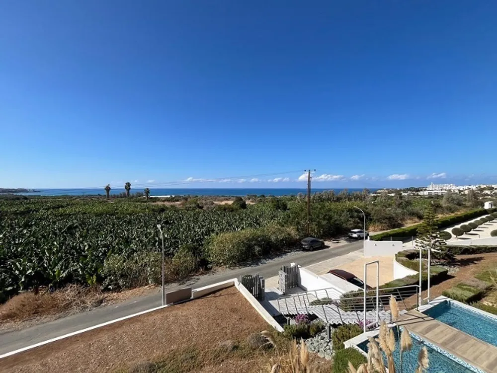 7 Bedrooms, 9 bathrooms Luxury Villa : Peyia, Paphos area, Peyia