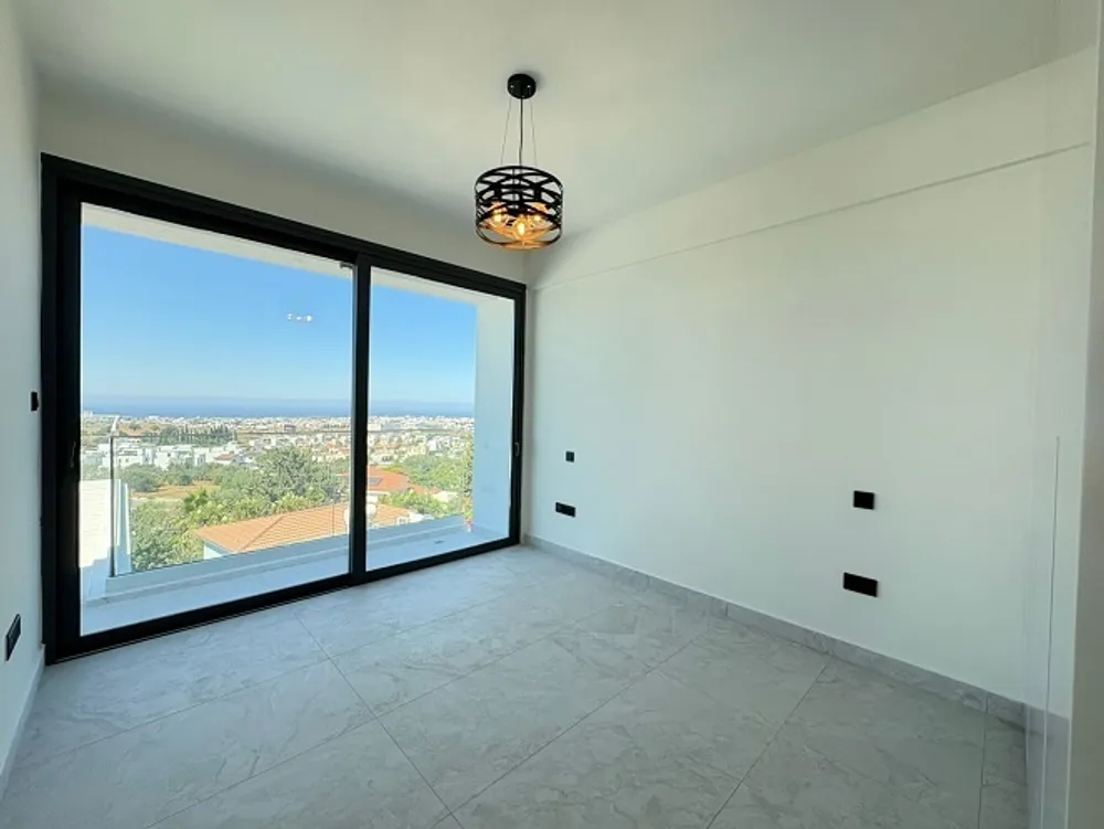 2 Bedroom Penthouse with Panoramic views : Konia, Konia