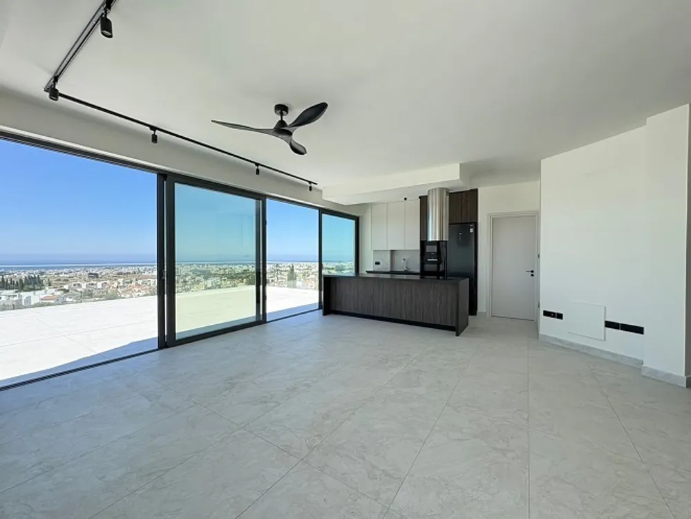 2 Bedroom Penthouse with Panoramic views : Konia, Konia