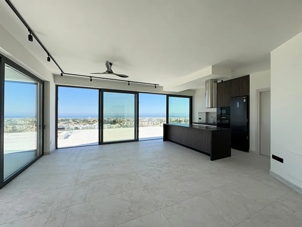 2 Bedroom Penthouse with Panoramic views : Konia, Konia