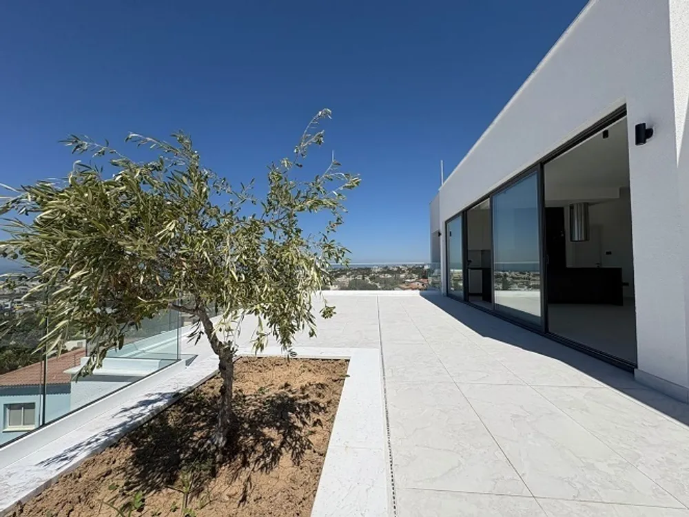 2 Bedroom Penthouse with Panoramic views : Konia, Konia