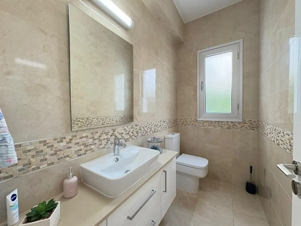 7 Bedroom Villa : Geroskipou, Paphos Area, Geroskipou