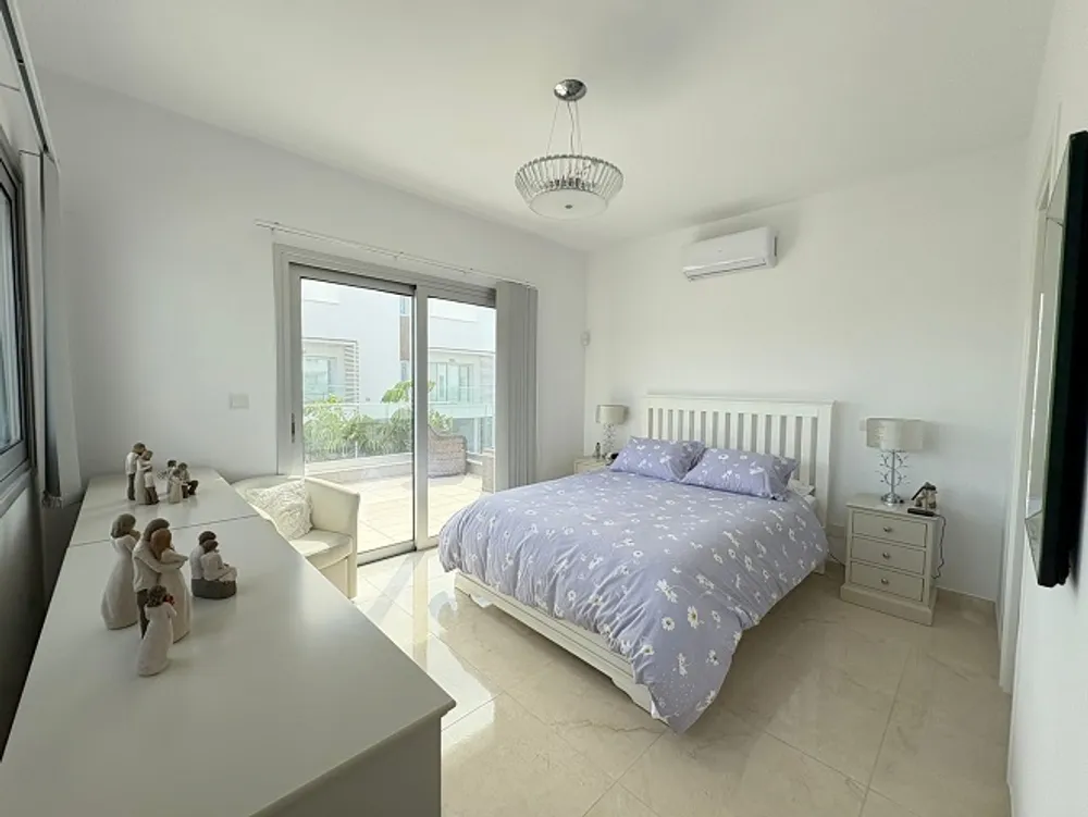 7 Bedroom Villa : Geroskipou, Paphos Area, Geroskipou