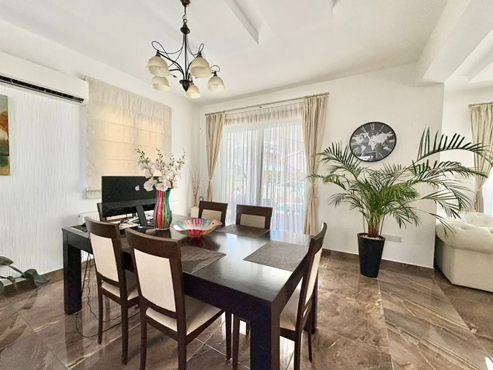 3 Bedroom Villa with Roof Terrace  Sea views : Peyia, Paphos, Peyia