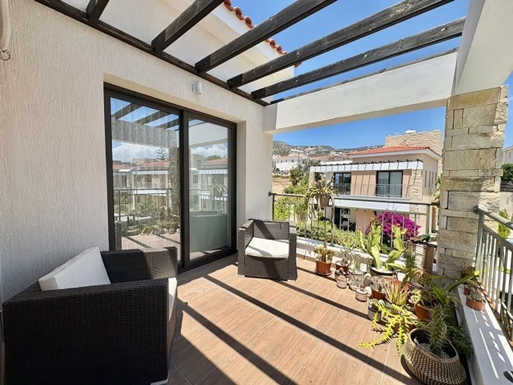 3 Bedroom Villa with Roof Terrace  Sea views : Peyia, Paphos, Peyia