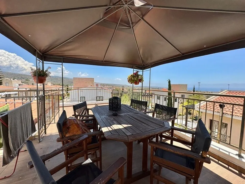 3 Bedroom Villa with Roof Terrace  Sea views : Peyia, Paphos, Peyia