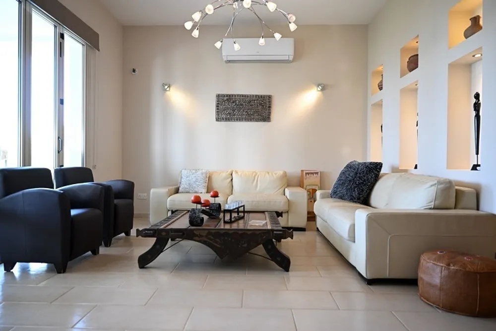 3 bedroom Bungalow with sea and town views : Mesa Chorio, Paphos, Mesa Chorio