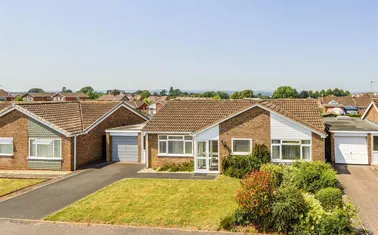 Lyddon Close, Wellington