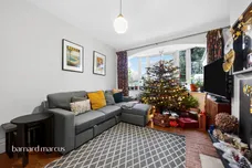 Manor Drive, London