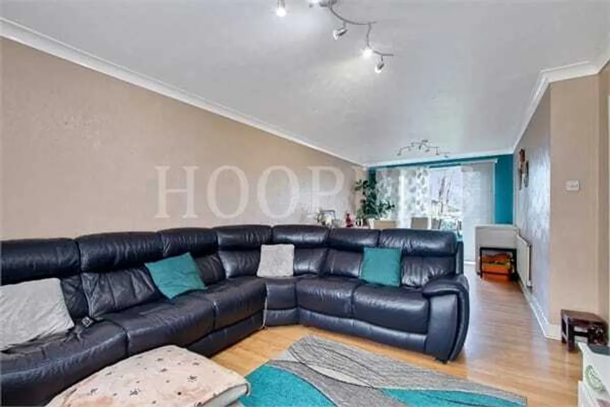 Chipstead Gardens, London, NW2