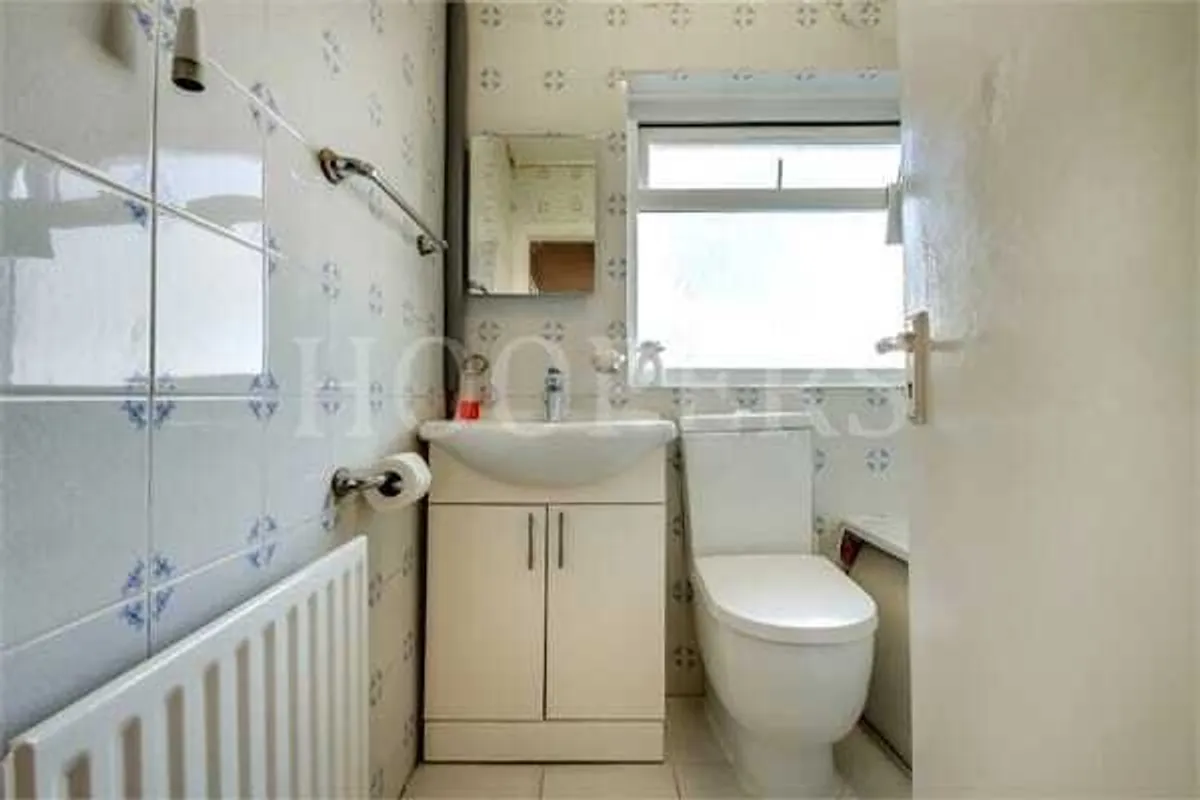 Chipstead Gardens, London, NW2