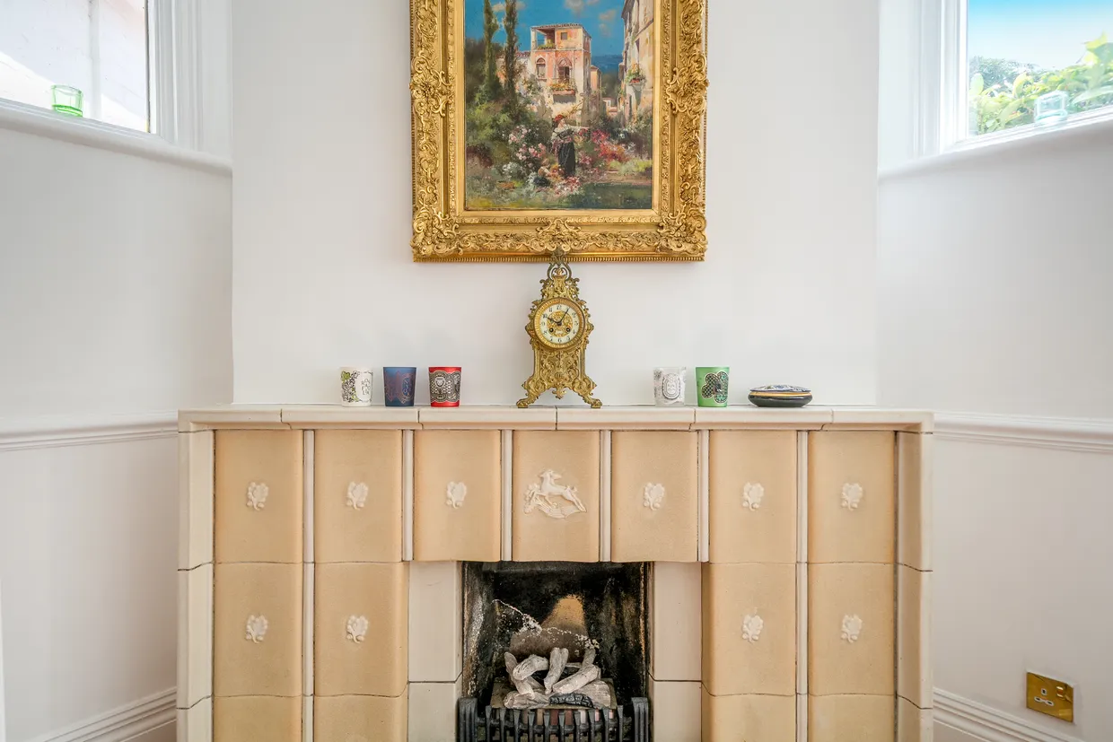 Eton Avenue, Finchley, N12 photo 15