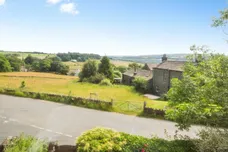 Lighthazels Road, Ripponden, Sowerby Bridge