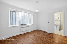 Gainsborough Road, LONDON