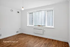 Gainsborough Road, LONDON