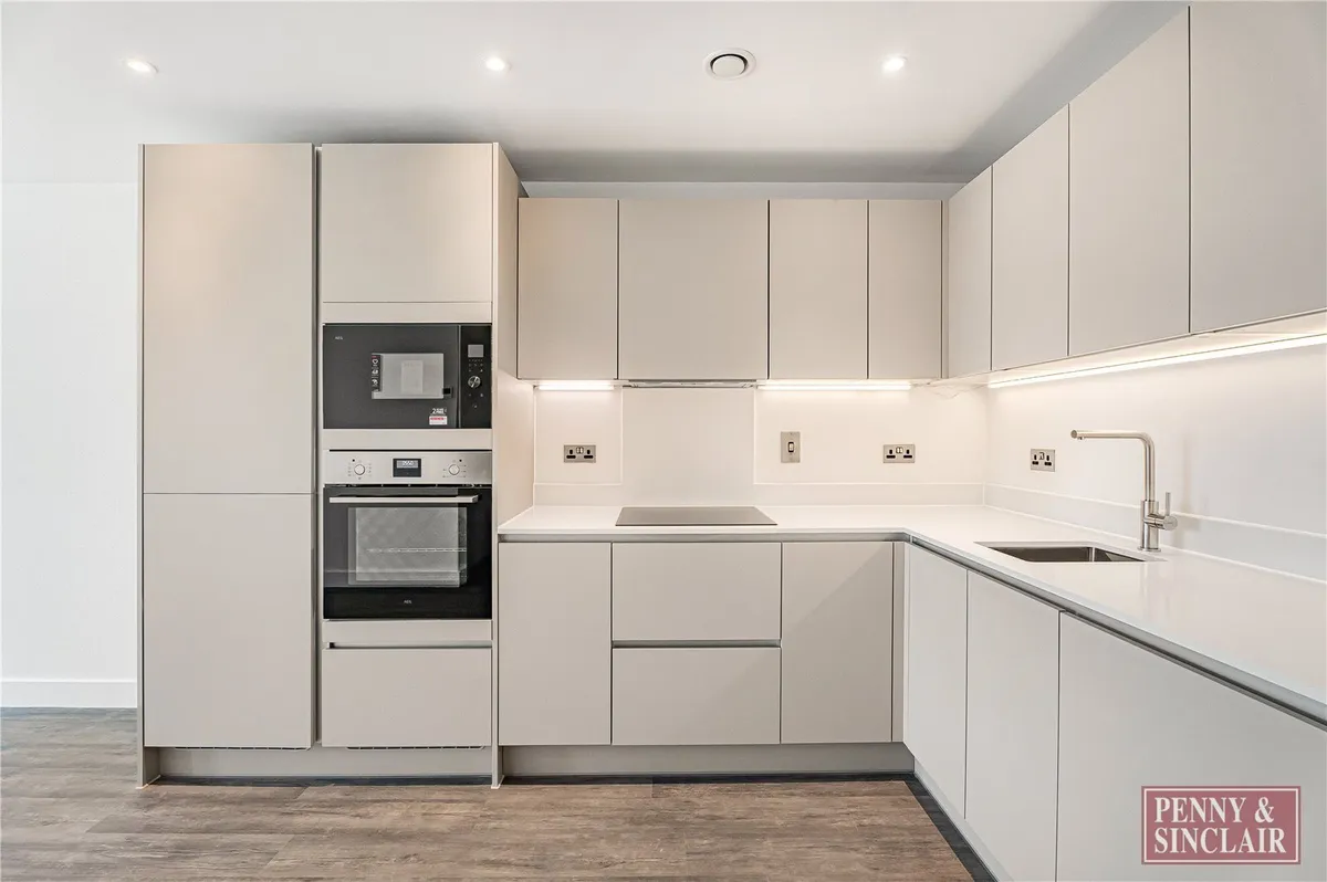 Frilford House, 6 Munda Way, Oxford, OX2