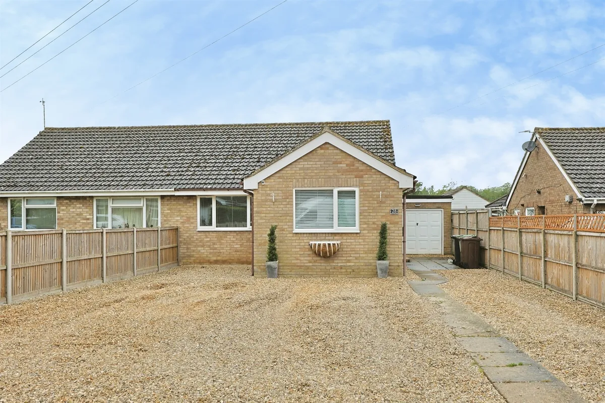 Crosskeys Way, Mattishall, Dereham