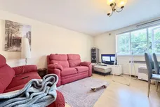 Plomer Avenue, HODDESDON