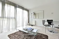 Carronade Court London N7 photo 1