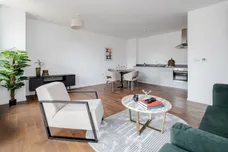 Gransden Avenue London E8 photo 3
