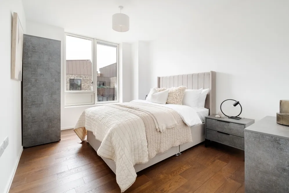 Gransden Avenue London E8 photo 10