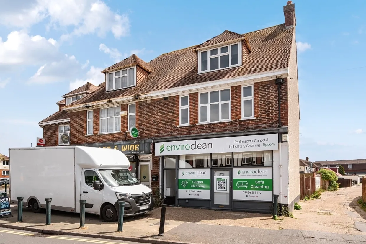 Ruxley Lane, Epsom KT19 photo 12