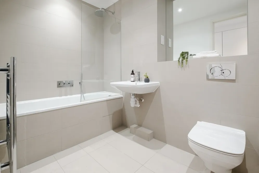 Gransden Avenue London E8 photo 11