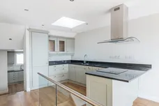 Cottles Lane Turleigh BA15 photo 13