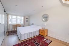 Marham Gardens Wandsworth Common SW18 photo 15