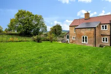 Overton Lane Gloucester GL2 photo 6